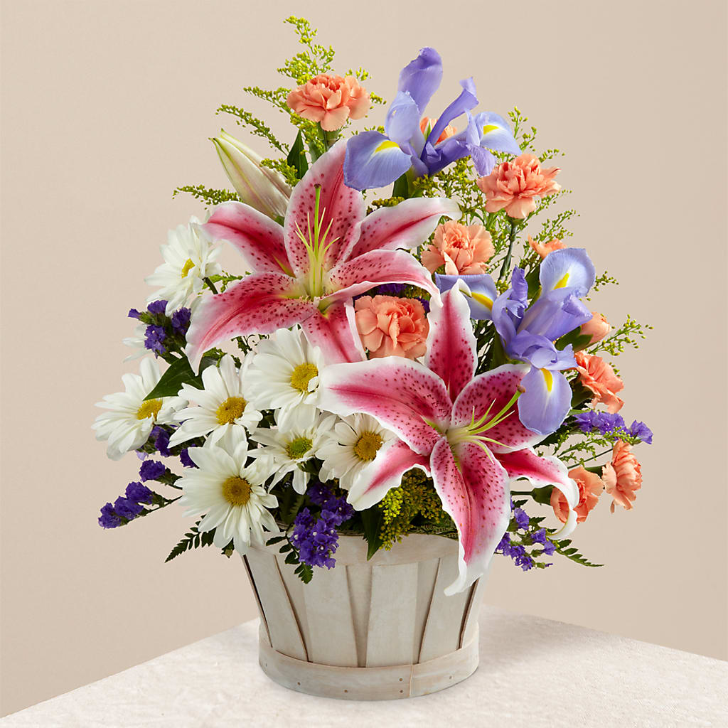 The Wondrous Nature Bouquet – ELLIOTT'S FLORIST & GIFTS, INC., Appomattox VA