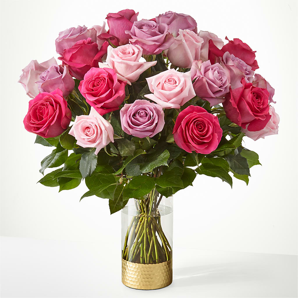 Pure Beauty Mixed Roses – ELLIOTT'S FLORIST & GIFTS, INC., Appomattox VA