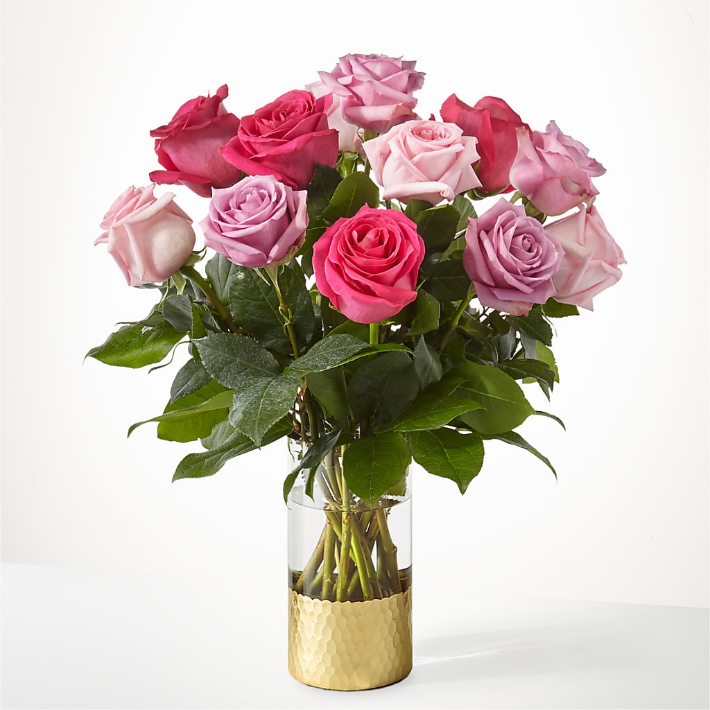 Pure Beauty Mixed Roses – ELLIOTT'S FLORIST & GIFTS, INC., Appomattox VA