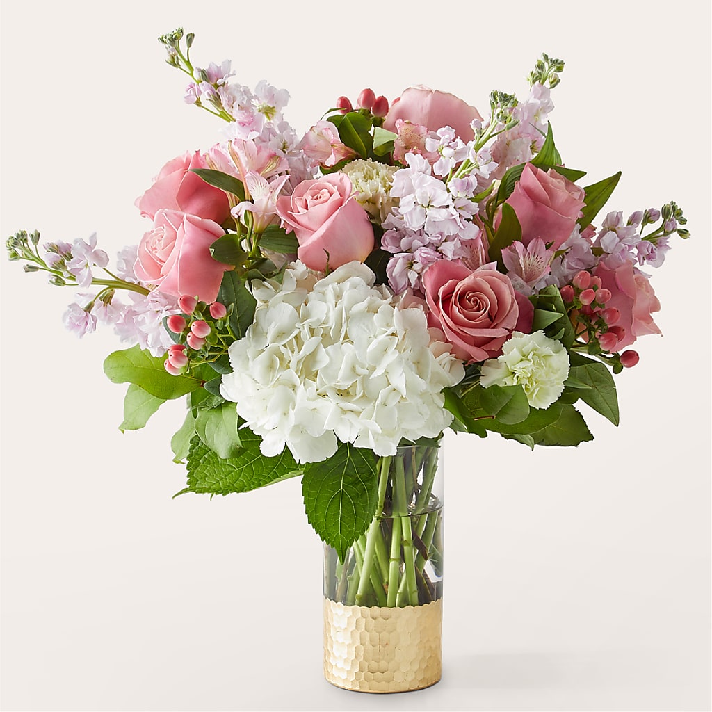 Little Luxuries Bouquet – ELLIOTT'S FLORIST & GIFTS, INC., Appomattox VA
