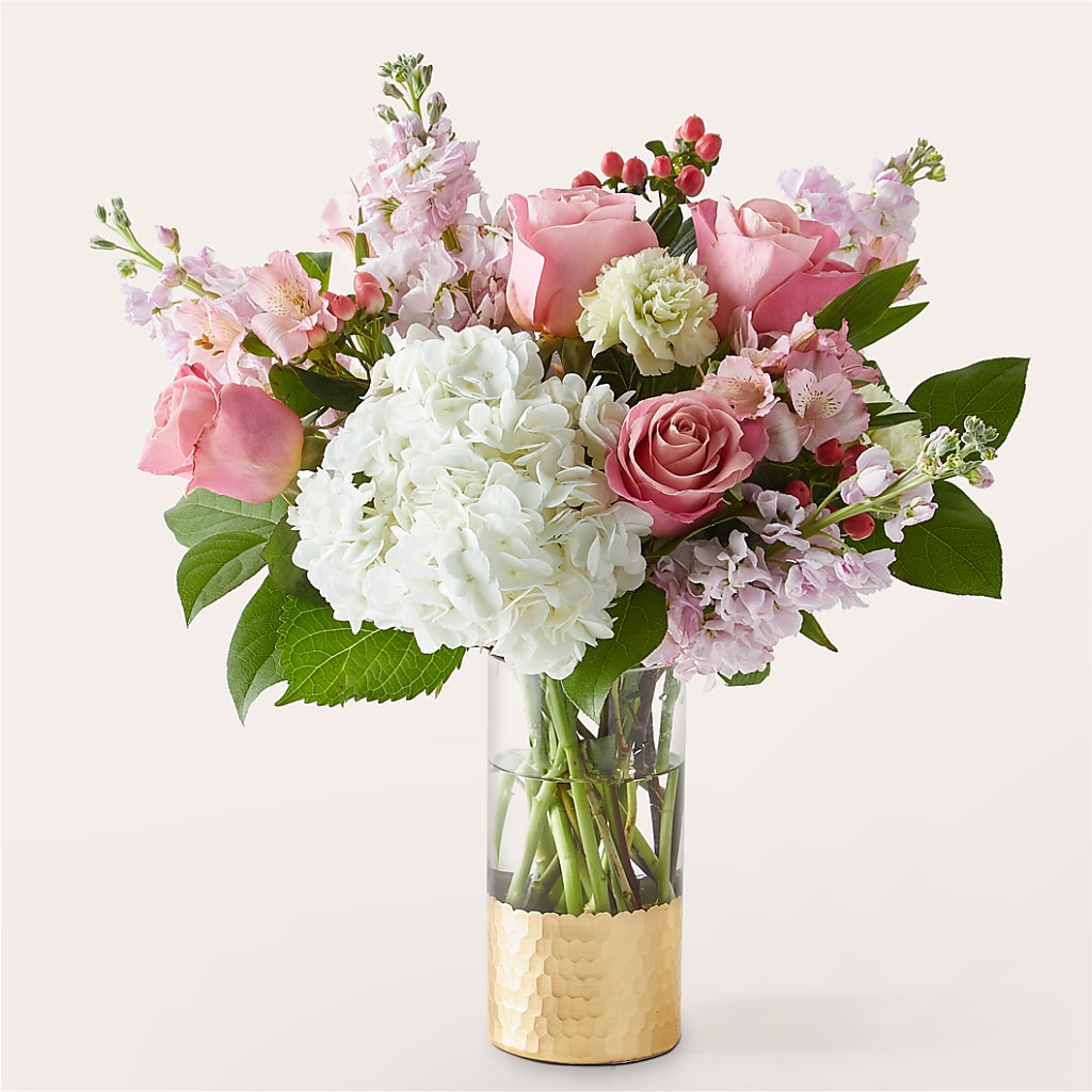 Little Luxuries Bouquet – ELLIOTT'S FLORIST & GIFTS, INC., Appomattox VA