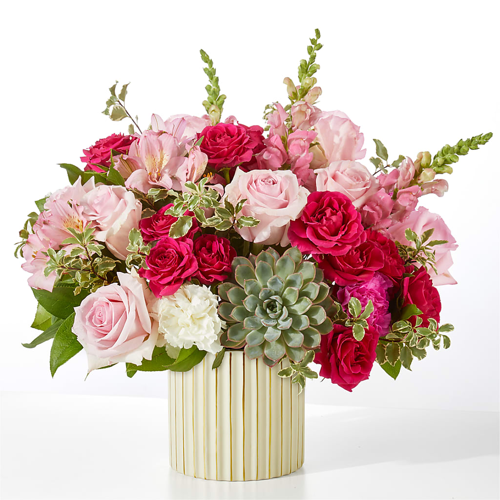 Magenta Musings Bouquet – ELLIOTT'S FLORIST & GIFTS, INC., Appomattox VA
