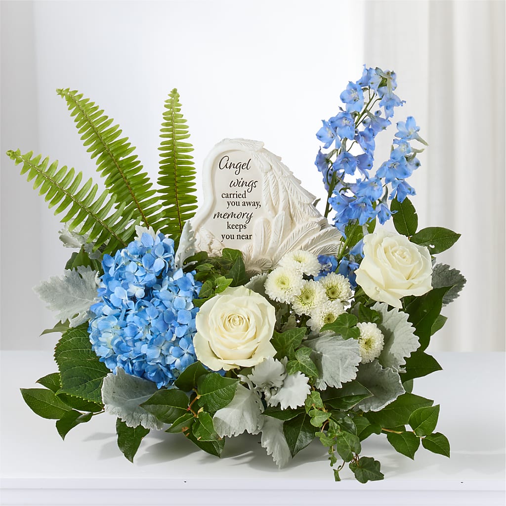 Dearest Arrangement – ELLIOTT'S FLORIST & GIFTS, INC., Appomattox VA