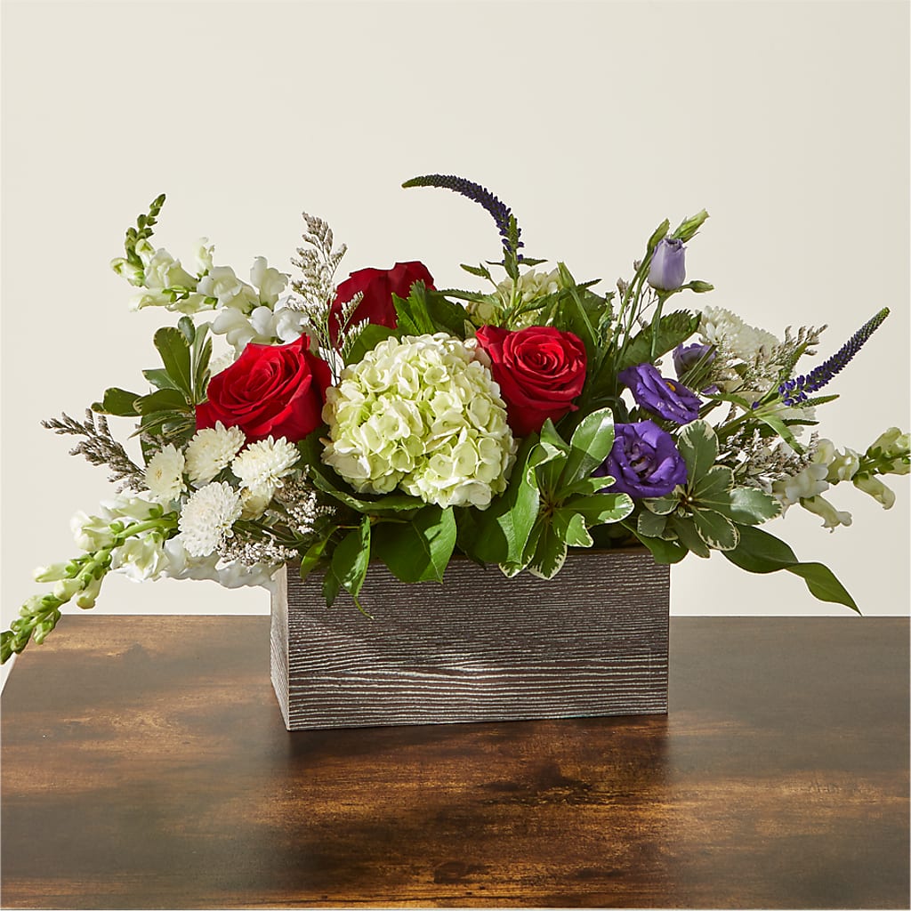 Sweet Magnolia Bouquet – ELLIOTT'S FLORIST & GIFTS, INC., Appomattox VA