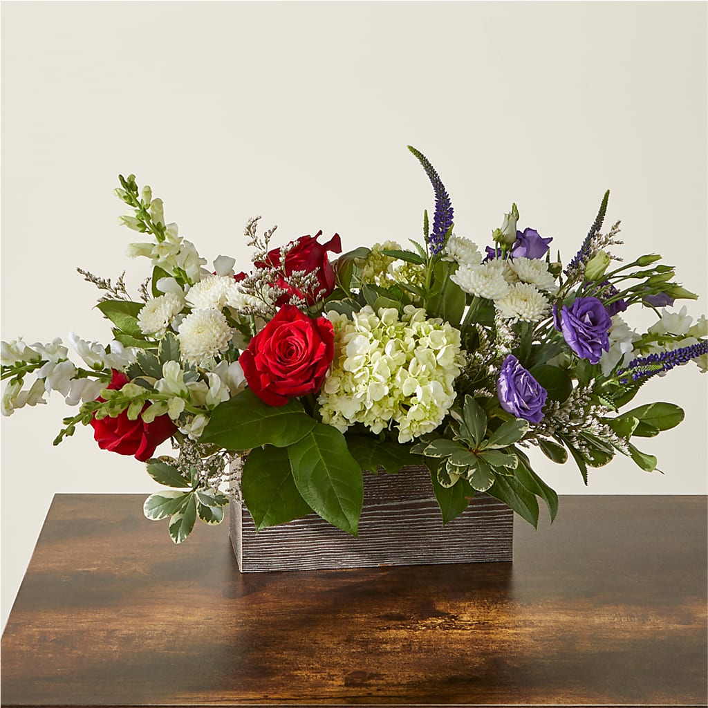 Sweet Magnolia Bouquet – ELLIOTT'S FLORIST & GIFTS, INC., Appomattox VA