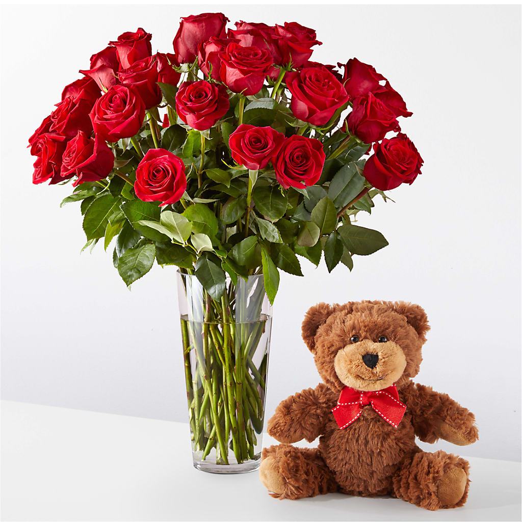 Romantic Long Stem Red Rose Bouquet Bundles – ELLIOTT'S FLORIST & GIFTS, INC., Appomattox VA