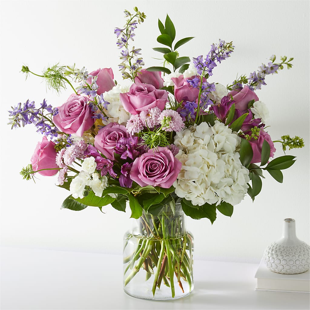 Violet Caress Bouquet – ELLIOTT'S FLORIST & GIFTS, INC., Appomattox VA