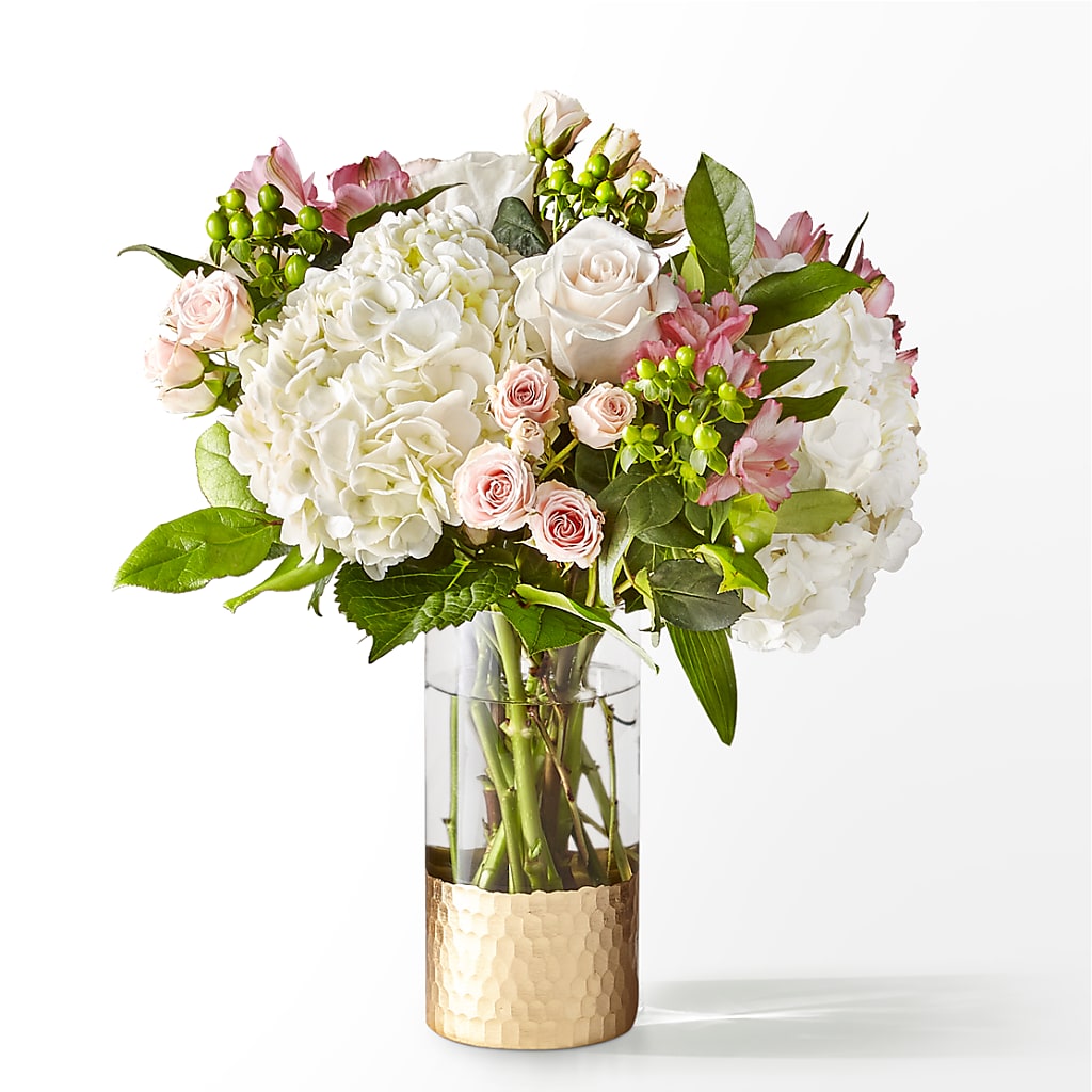 Parisian Stroll Bouquet – ELLIOTT'S FLORIST & GIFTS, INC., Appomattox VA