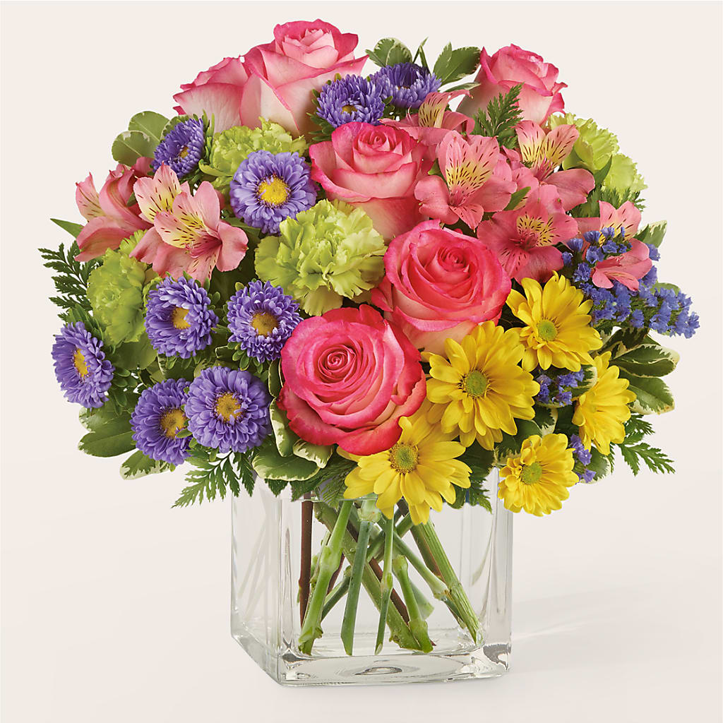 Candy Jar Bouquet – ELLIOTT'S FLORIST & GIFTS, INC., Appomattox VA