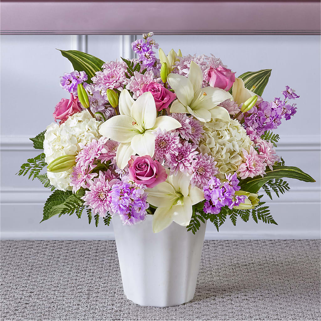 Heaven Sent Floor Basket – ELLIOTT'S FLORIST & GIFTS, INC., Appomattox VA