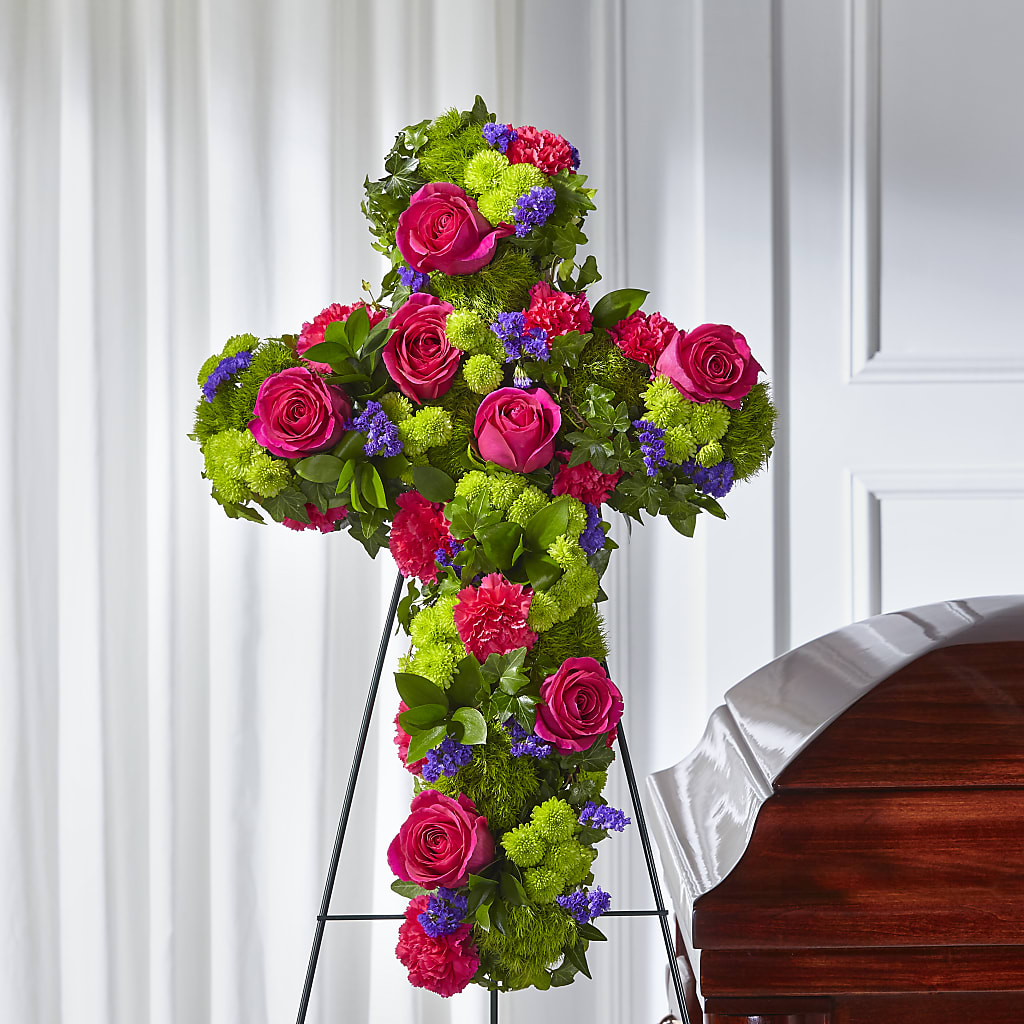 Tribute Rose Floral Cross – ELLIOTT'S FLORIST & GIFTS, INC., Appomattox VA