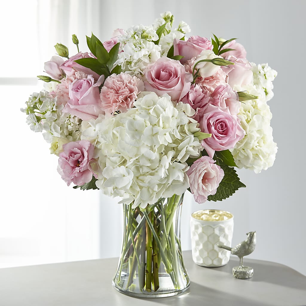 Guiding Grace Bouquet – ELLIOTT'S FLORIST & GIFTS, INC., Appomattox VA