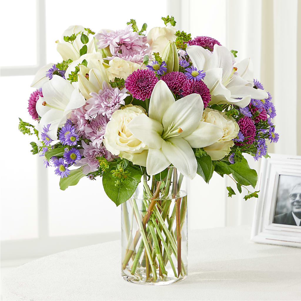 Wishing Peace Bouquet – ELLIOTT'S FLORIST & GIFTS, INC., Appomattox VA