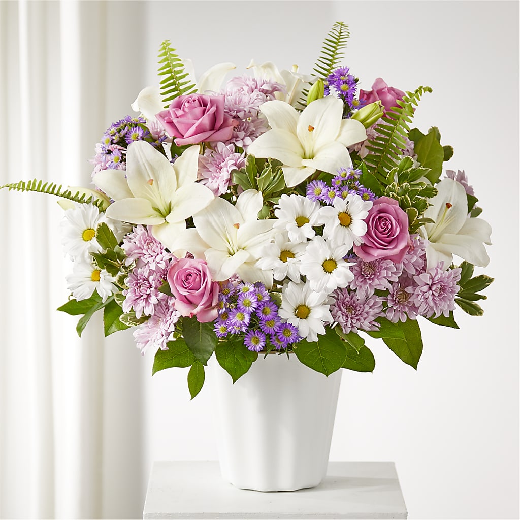 Warmest Thoughts Tabletop Basket – ELLIOTT'S FLORIST & GIFTS, INC., Appomattox VA