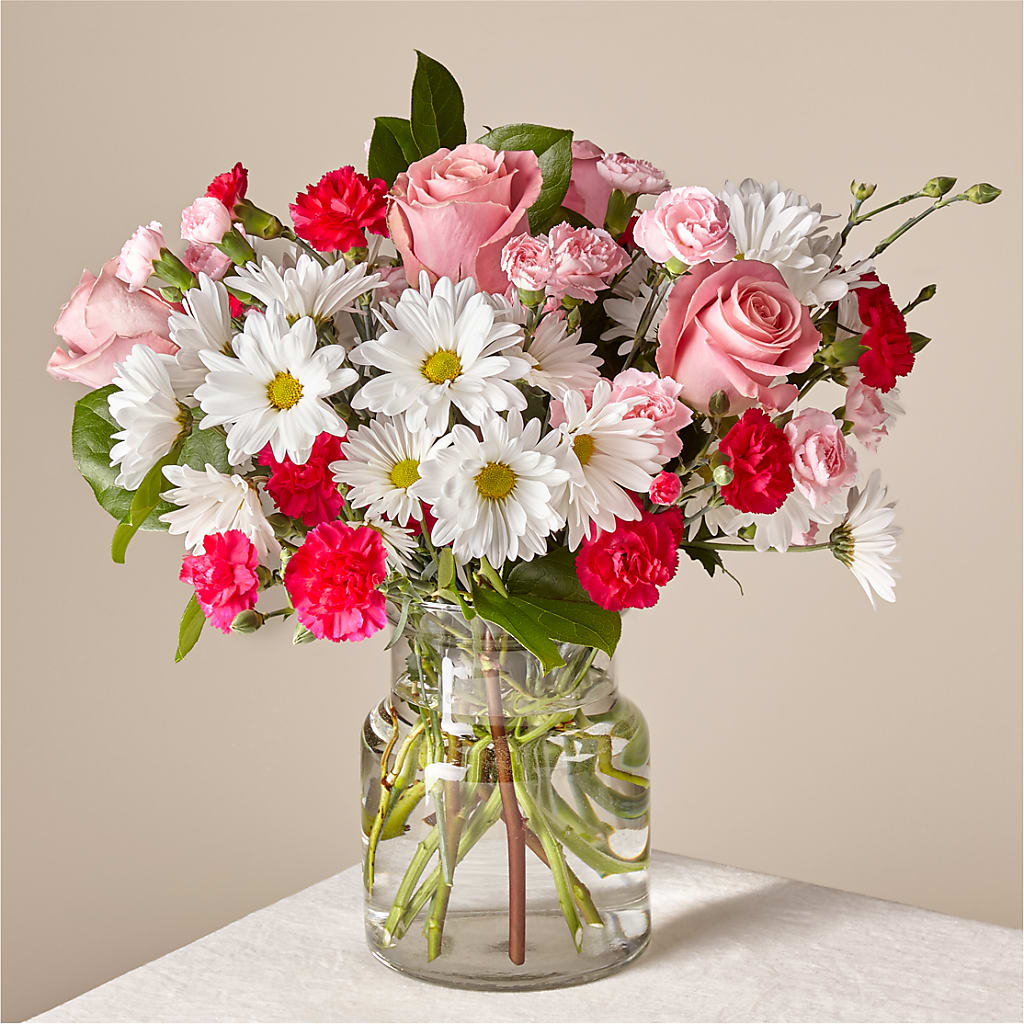 Sweet Surprises® Bouquet – ELLIOTT'S FLORIST & GIFTS, INC., Appomattox VA