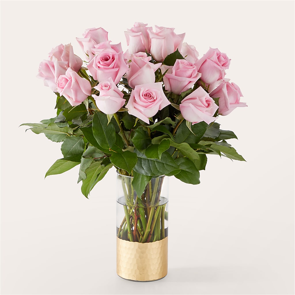 Picture Perfect Pink Rose Bouquet – ELLIOTT'S FLORIST & GIFTS, INC., Appomattox VA
