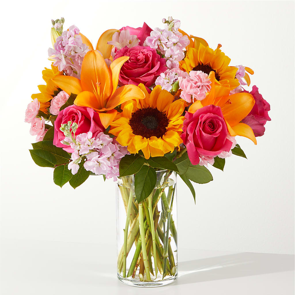 In Full Swing Bouquet – ELLIOTT'S FLORIST & GIFTS, INC., Appomattox VA
