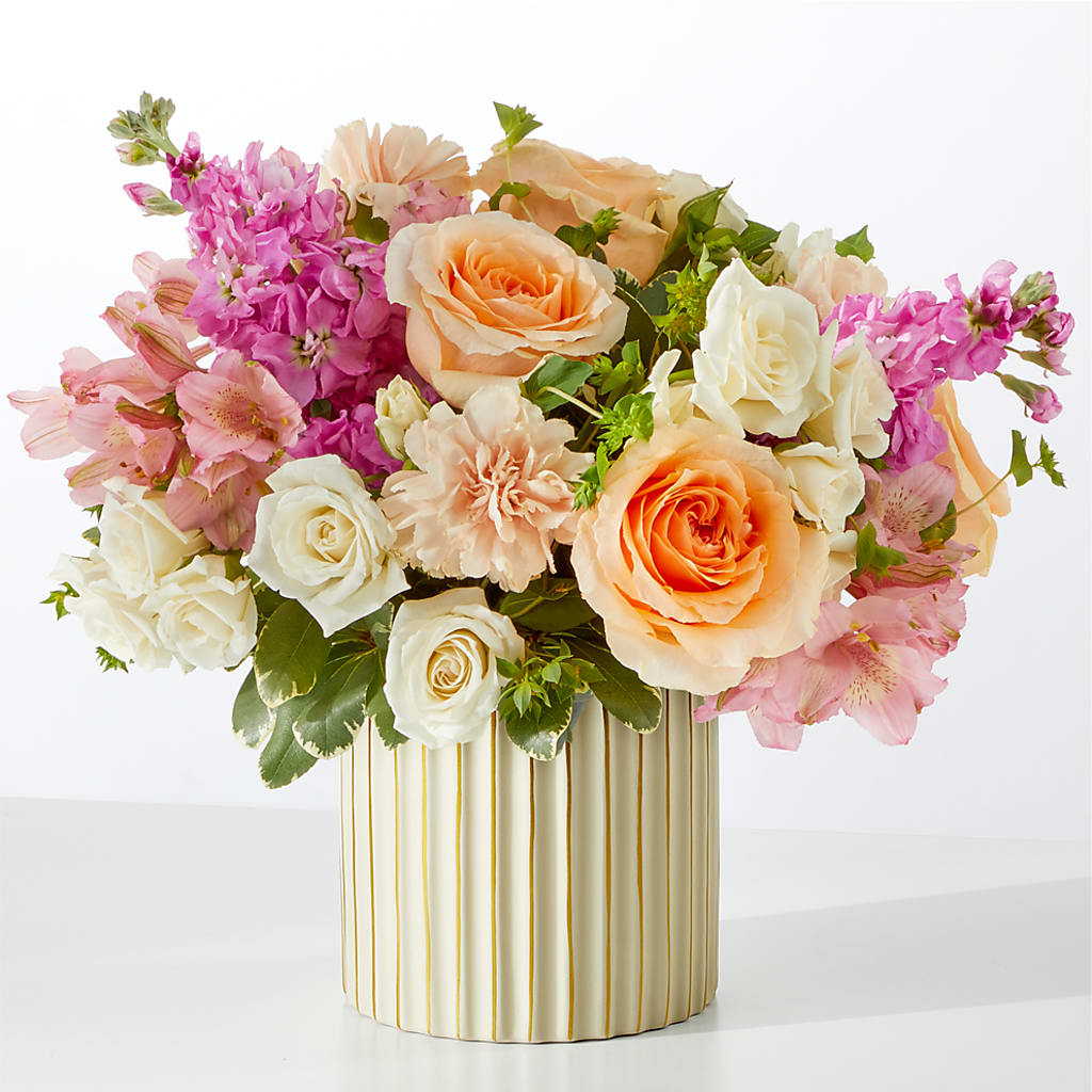 Paradise Bouquet with Ivory Vase – ELLIOTT'S FLORIST & GIFTS, INC., Appomattox VA