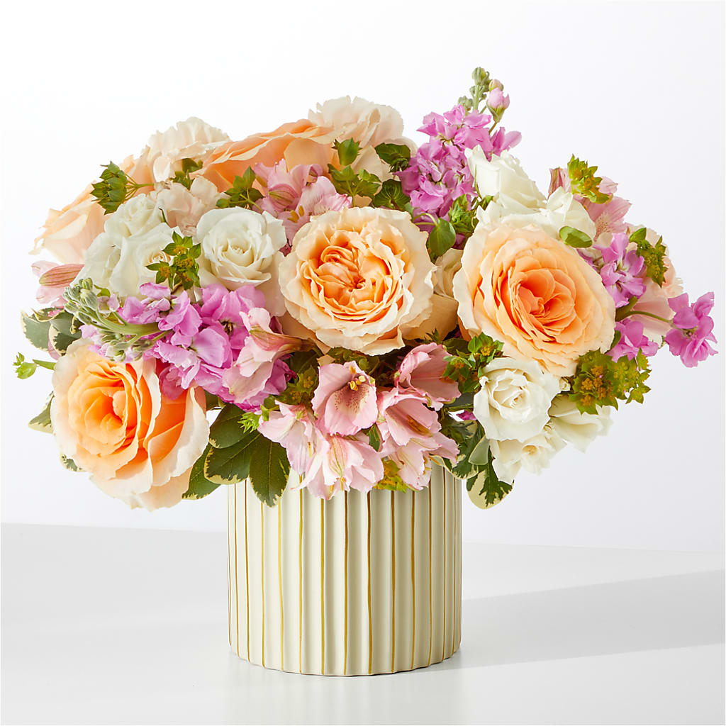 Paradise Bouquet with Ivory Vase – ELLIOTT'S FLORIST & GIFTS, INC., Appomattox VA