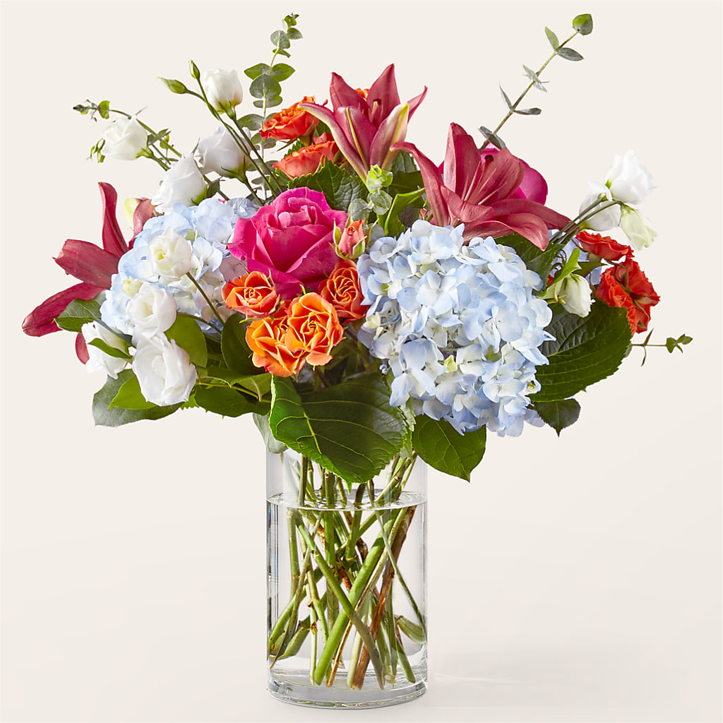 Awestruck Luxury Bouquet – ELLIOTT'S FLORIST & GIFTS, INC., Appomattox VA
