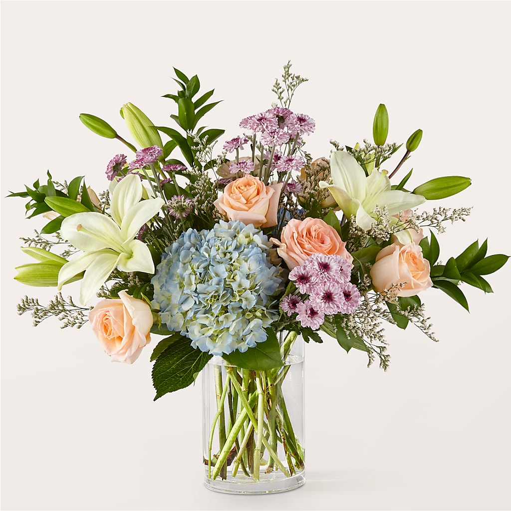 Slow Mornings Bouquet – ELLIOTT'S FLORIST & GIFTS, INC., Appomattox VA