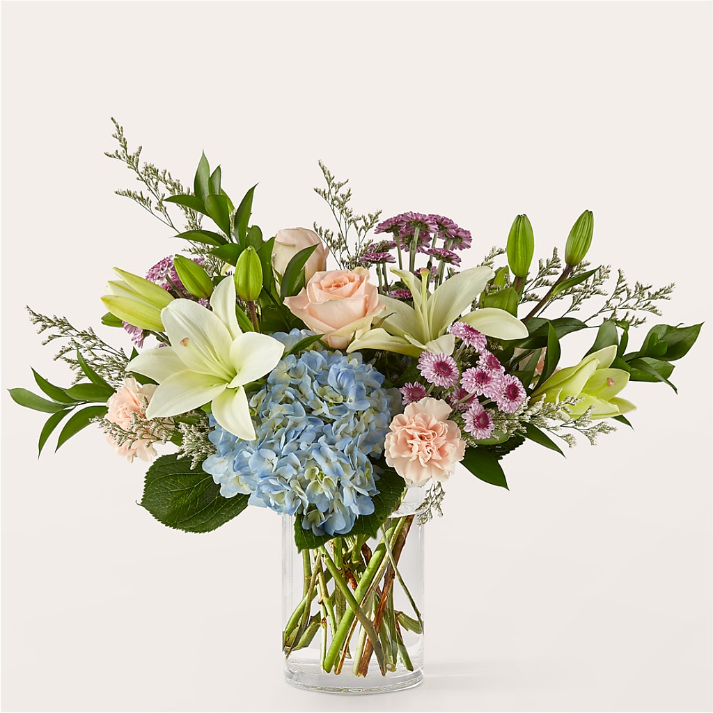 Slow Mornings Bouquet – ELLIOTT'S FLORIST & GIFTS, INC., Appomattox VA