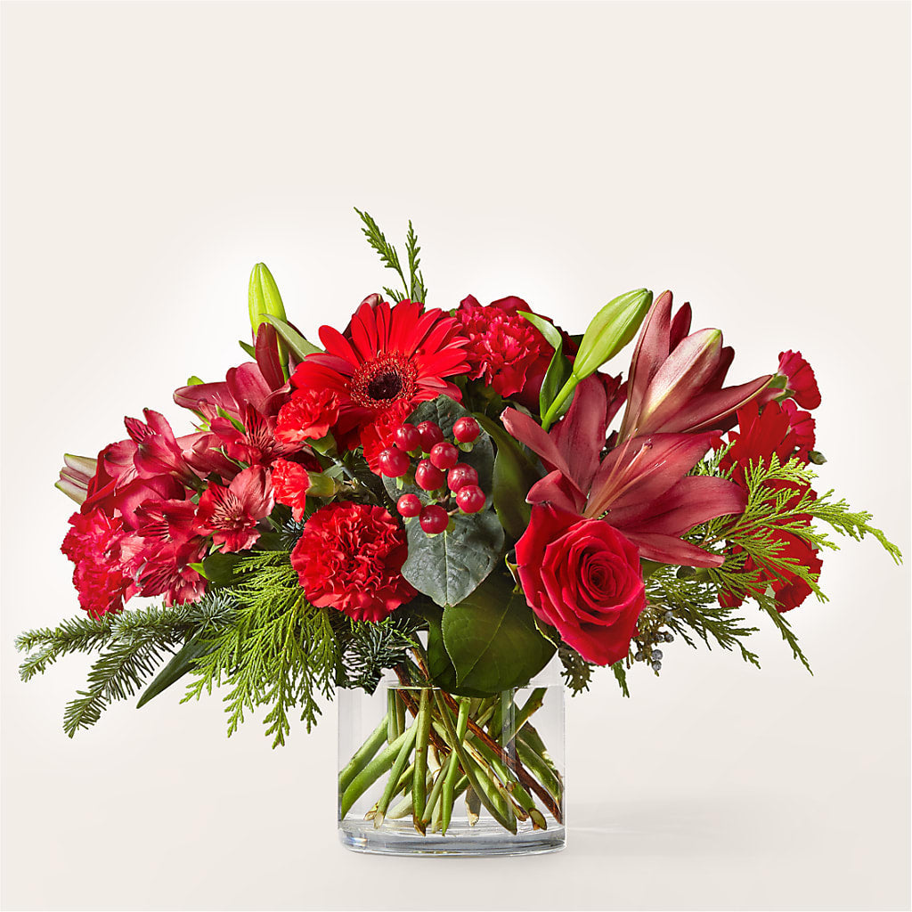 Friendsmas Bouquet – ELLIOTT'S FLORIST & GIFTS, INC., Appomattox VA