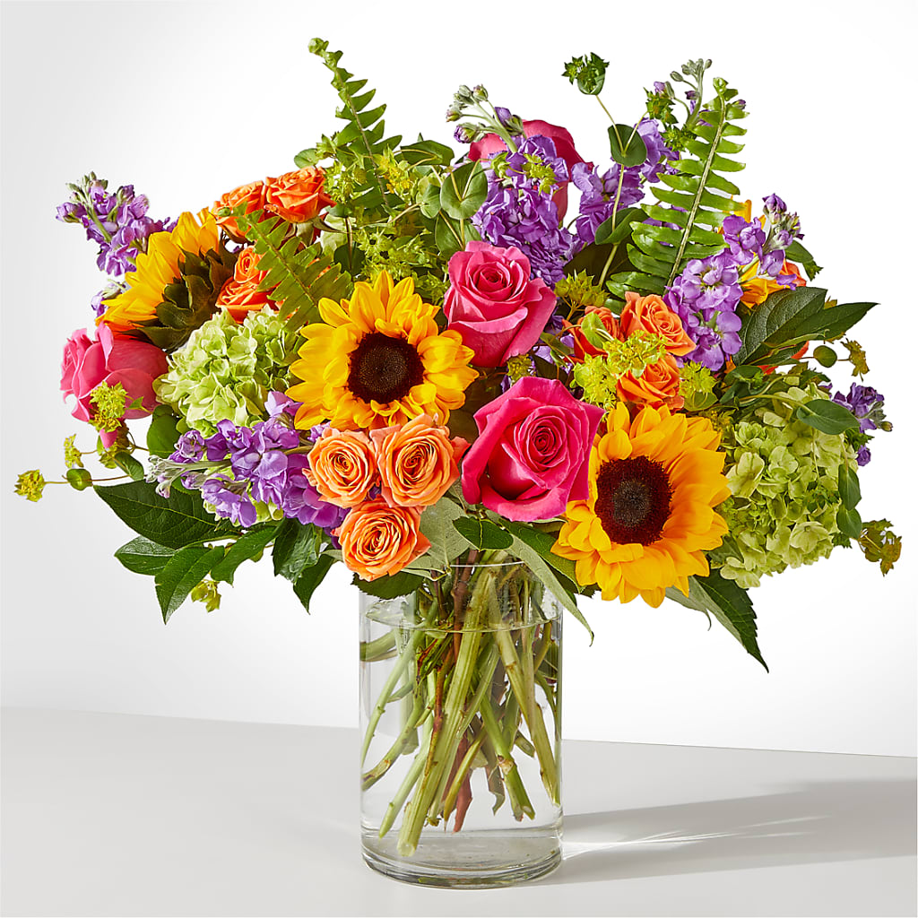 Vibrant Greetings Bouquet – ELLIOTT'S FLORIST & GIFTS, INC., Appomattox VA
