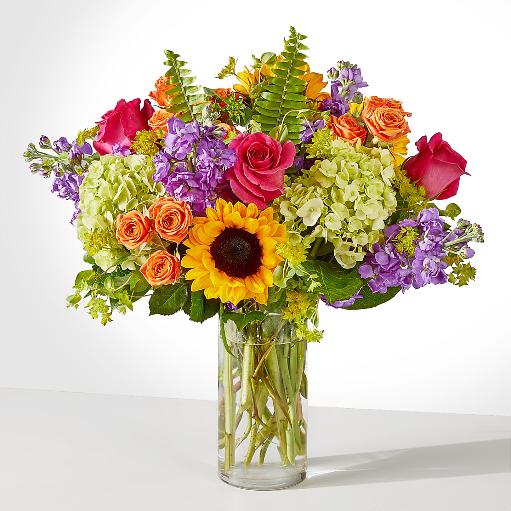 Vibrant Greetings Bouquet – ELLIOTT'S FLORIST & GIFTS, INC., Appomattox VA
