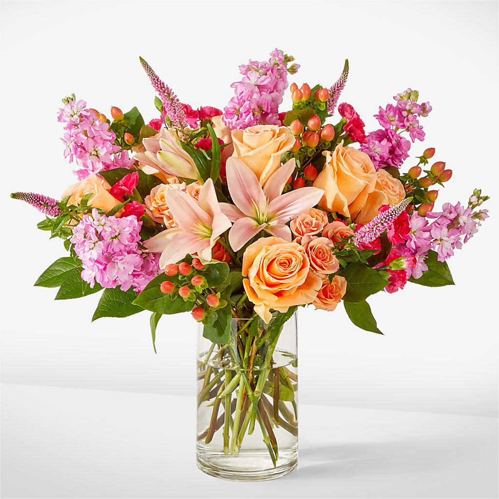 Bisous Bouquet – ELLIOTT'S FLORIST & GIFTS, INC., Appomattox VA