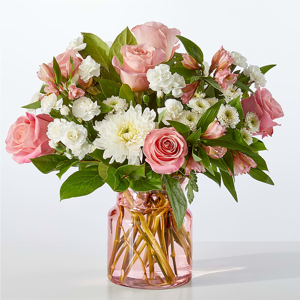Infatuated Bouquet – ELLIOTT'S FLORIST & GIFTS, INC., Appomattox VA