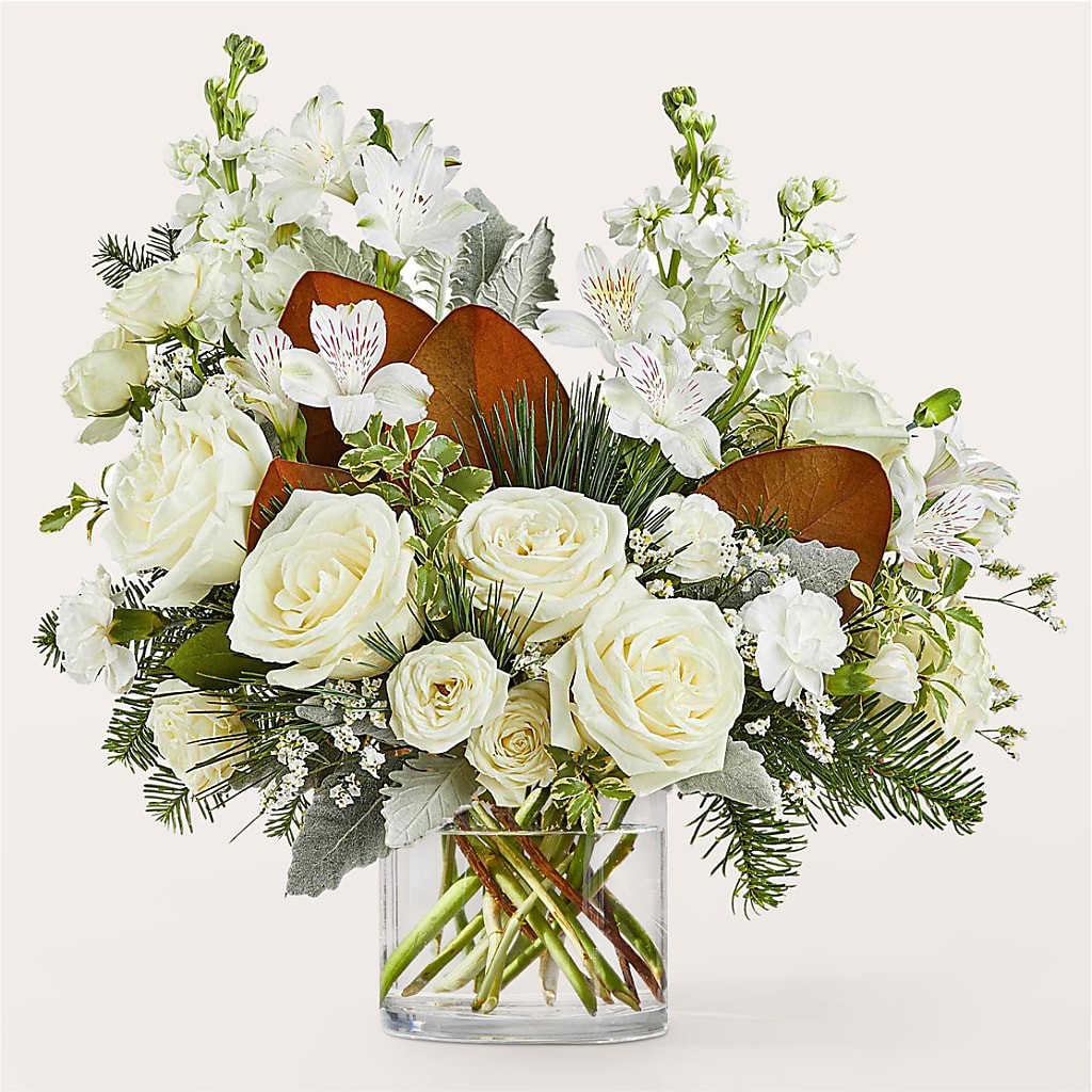 Fresh Snowfall Bouquet – ELLIOTT'S FLORIST & GIFTS, INC., Appomattox VA