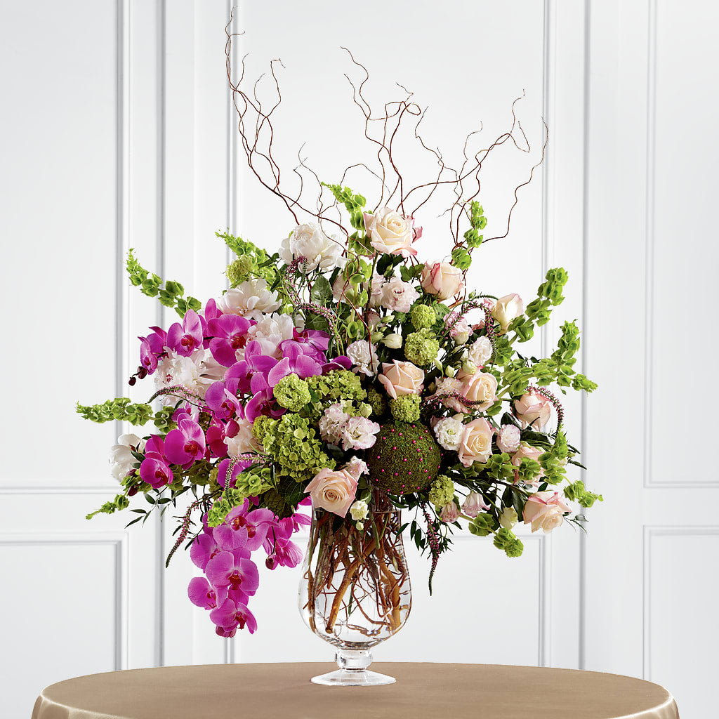 Soft Sophistication Arrangement – ELLIOTT'S FLORIST & GIFTS, INC., Appomattox VA