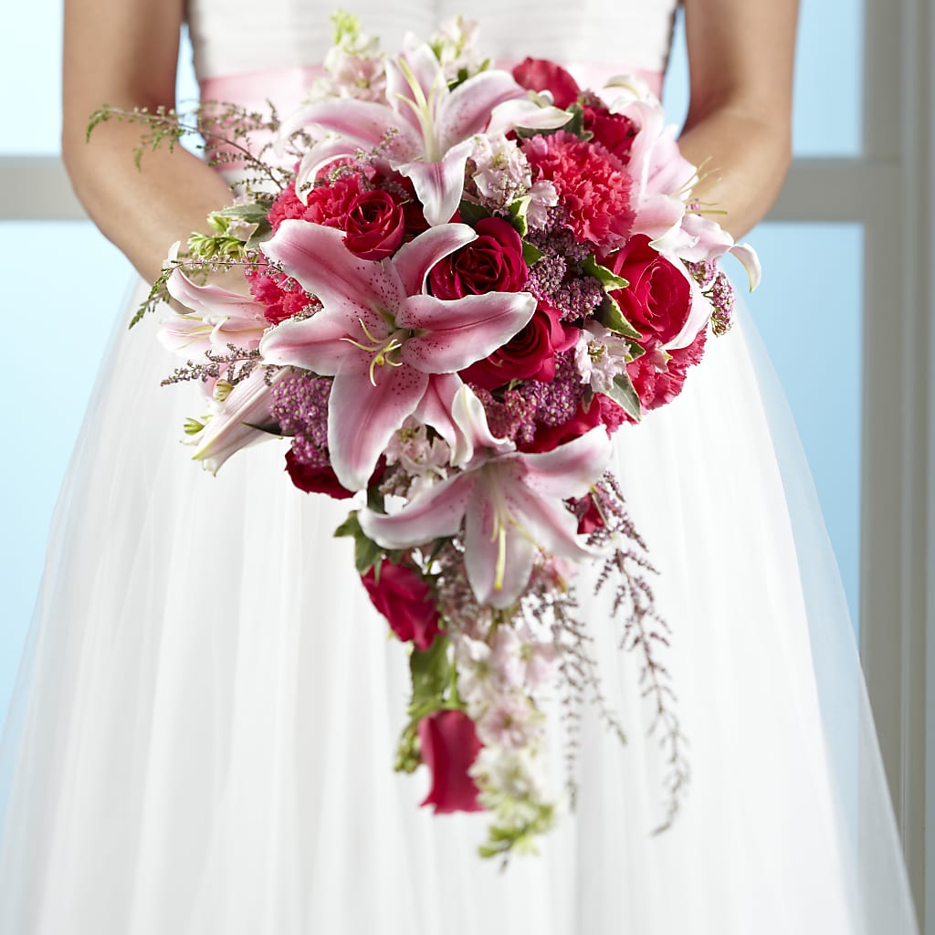 Lily & Rose Bouquet – ELLIOTT'S FLORIST & GIFTS, INC., Appomattox VA