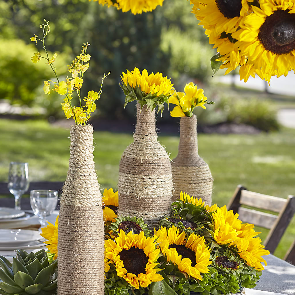 Sublime Garden Centerpiece – ELLIOTT'S FLORIST & GIFTS, INC., Appomattox VA