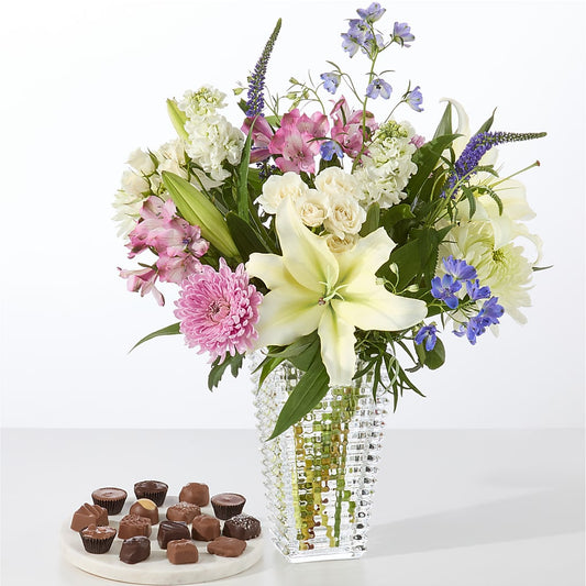Winter Celebration Bouquet – ELLIOTT'S FLORIST & GIFTS, INC., Appomattox VA