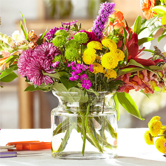 Bold & Bright – A Florist Original – ELLIOTT'S FLORIST & GIFTS, INC., Appomattox VA