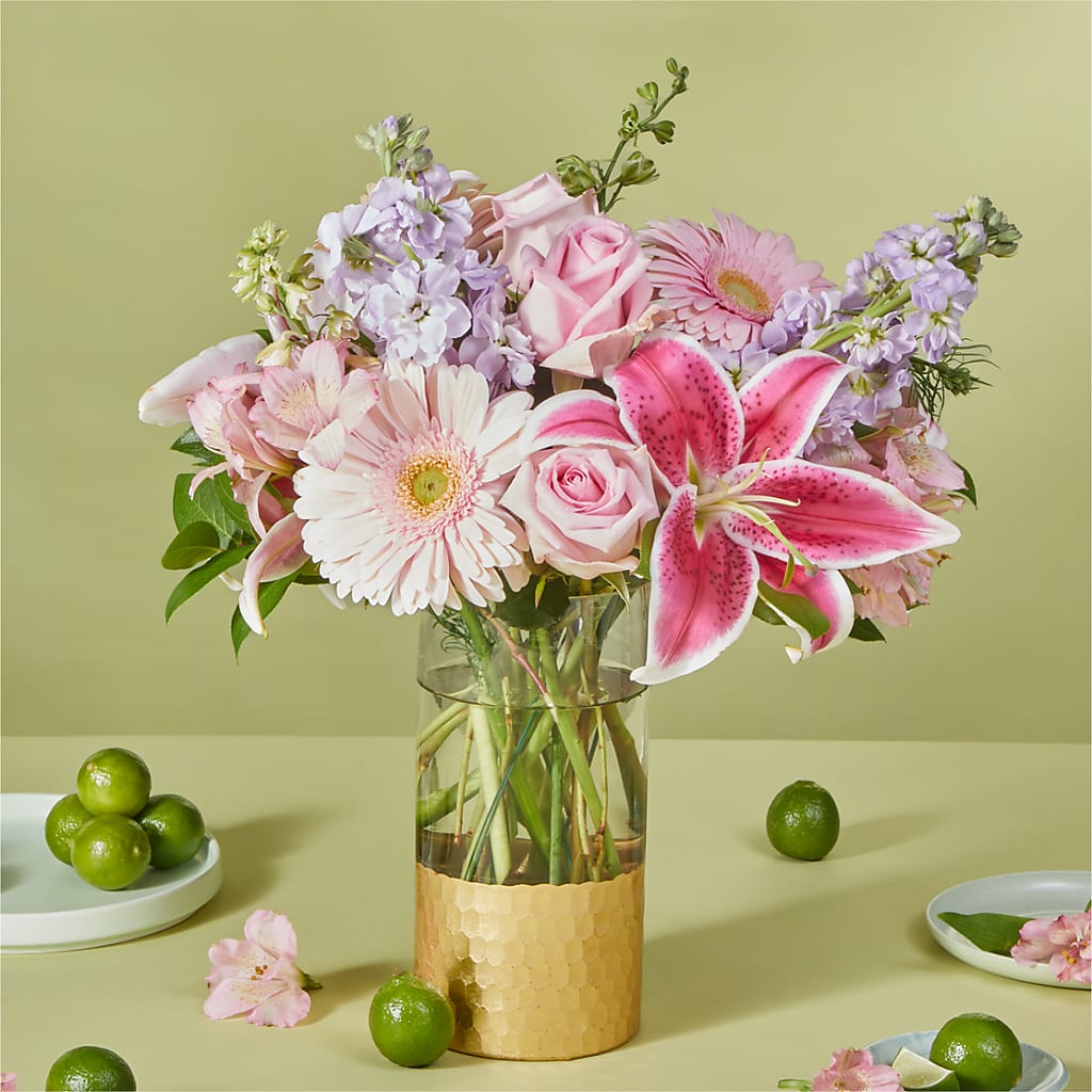 The Teahouse Bouquet – ELLIOTT'S FLORIST & GIFTS, INC., Appomattox VA