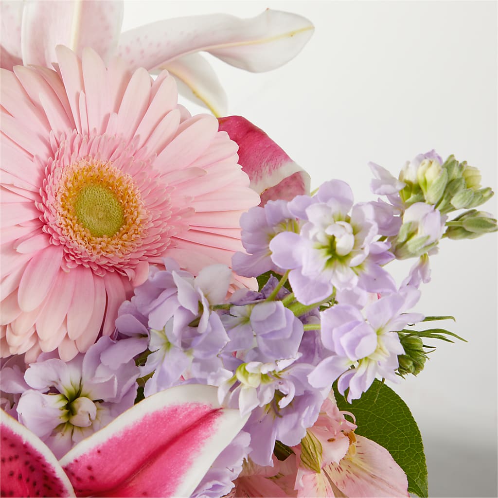 The Teahouse Bouquet – ELLIOTT'S FLORIST & GIFTS, INC., Appomattox VA