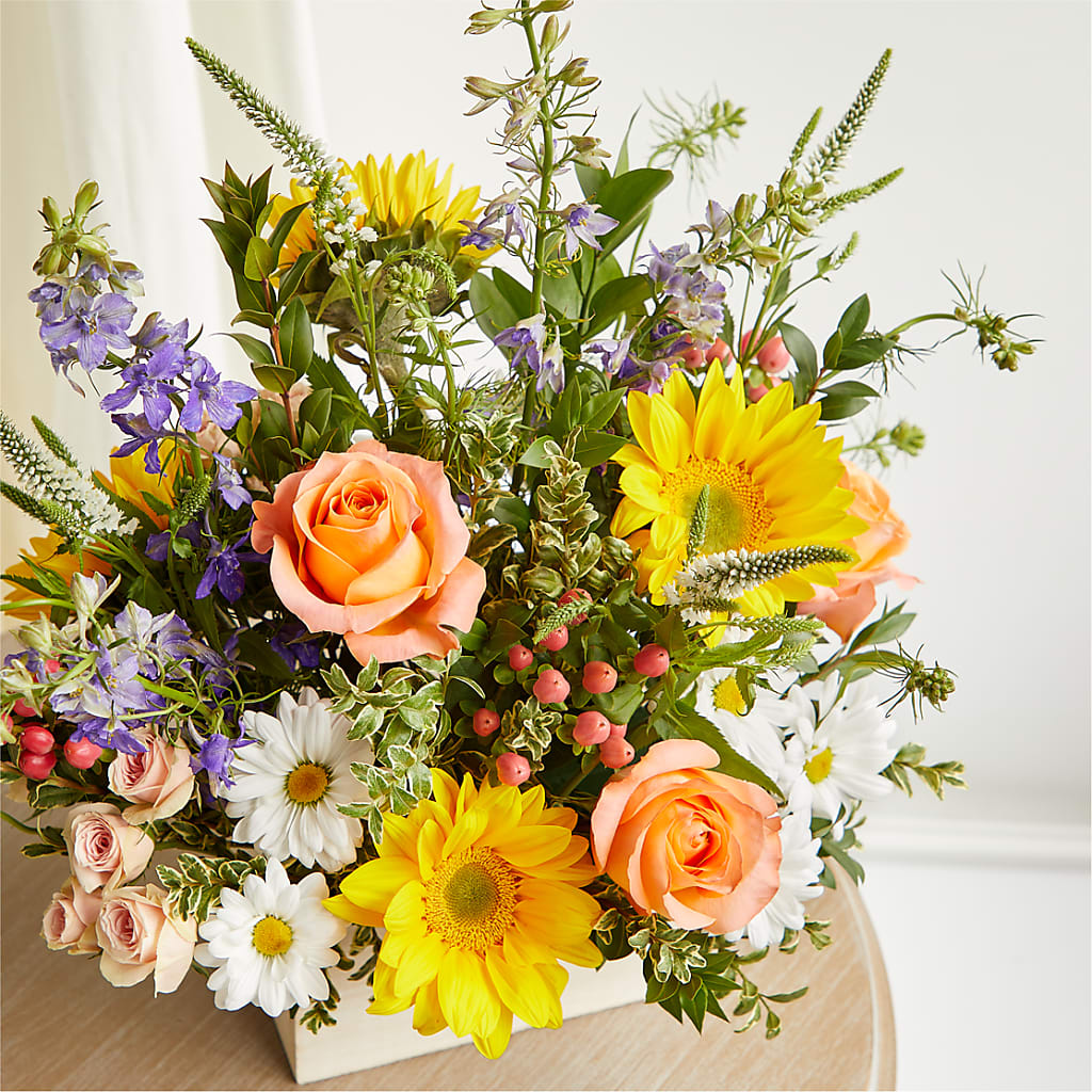The Good Life Bouquet – ELLIOTT'S FLORIST & GIFTS, INC., Appomattox VA