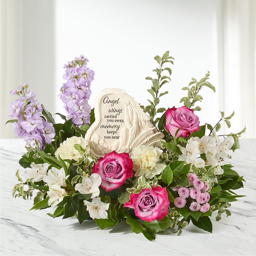 In My Heart Arrangement – ELLIOTT'S FLORIST & GIFTS, INC., Appomattox VA