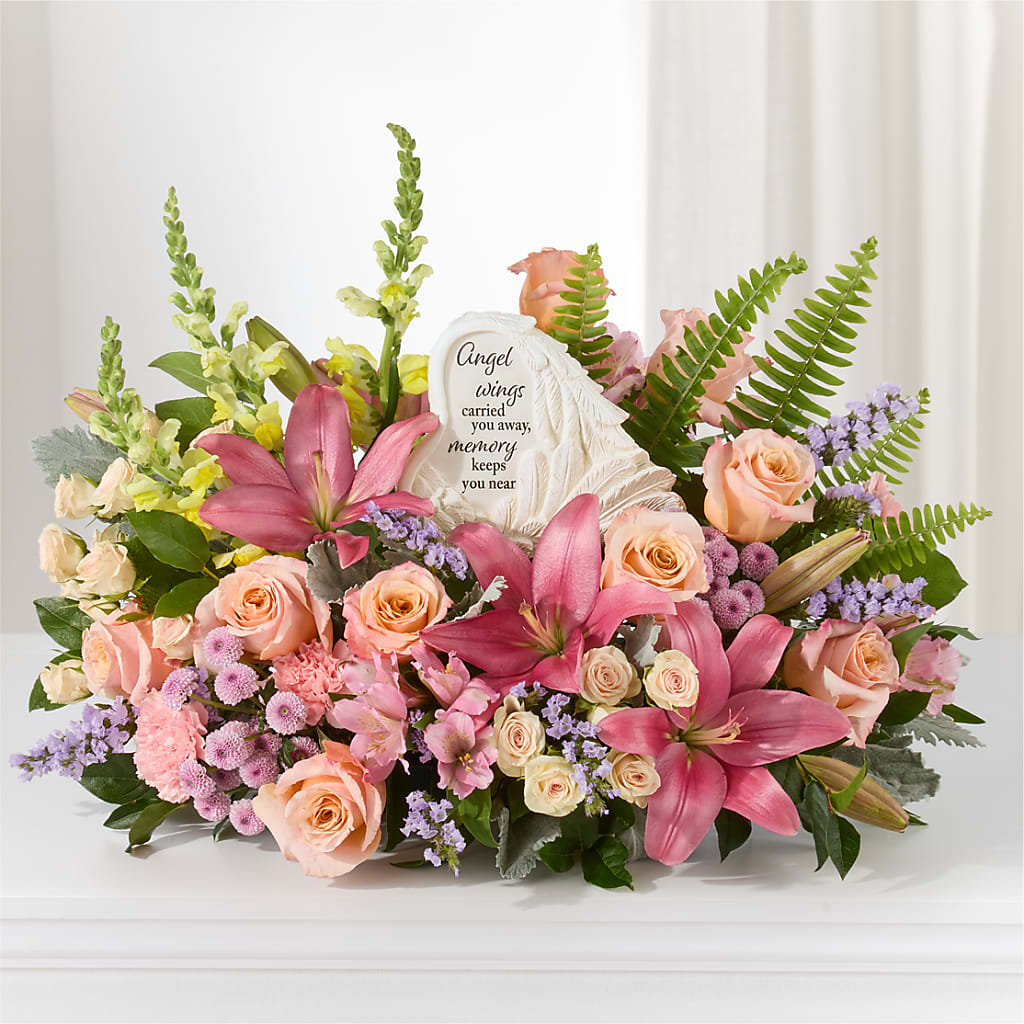 Gentle Light Arrangement – ELLIOTT'S FLORIST & GIFTS, INC., Appomattox VA