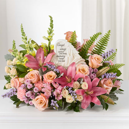 Gentle Light Arrangement – ELLIOTT'S FLORIST & GIFTS, INC., Appomattox VA