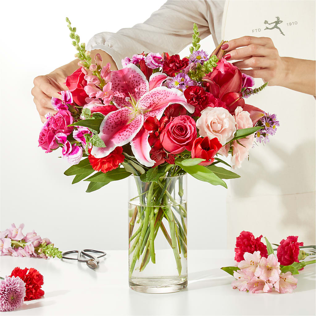 Together Forever - A Florist Original – ELLIOTT'S FLORIST & GIFTS, INC., Appomattox VA