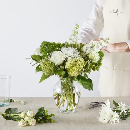 Irish Garden - A Florist Original – ELLIOTT'S FLORIST & GIFTS, INC., Appomattox VA