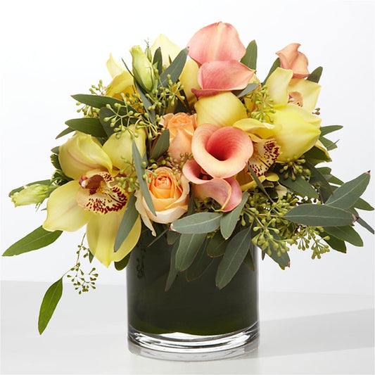 The Visionary – ELLIOTT'S FLORIST & GIFTS, INC., Appomattox VA