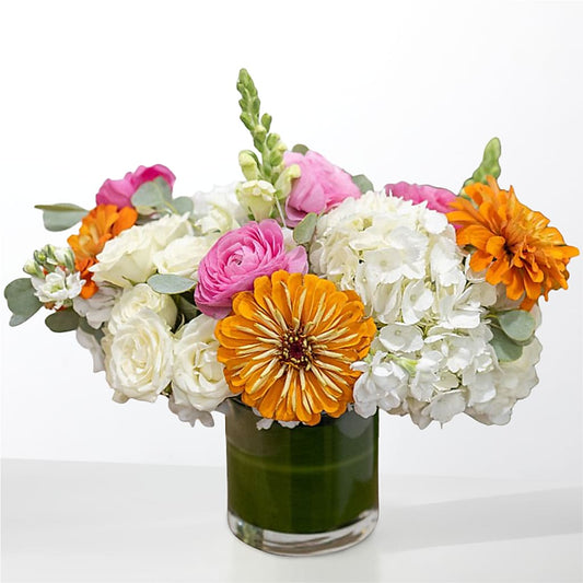The Meet Cute – ELLIOTT'S FLORIST & GIFTS, INC., Appomattox VA