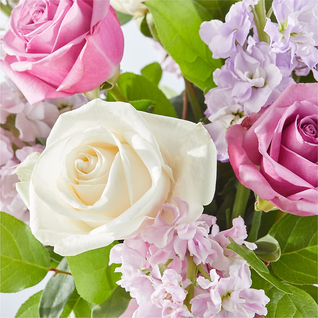 Springtime Spritz Bouquet – ELLIOTT'S FLORIST & GIFTS, INC., Appomattox VA