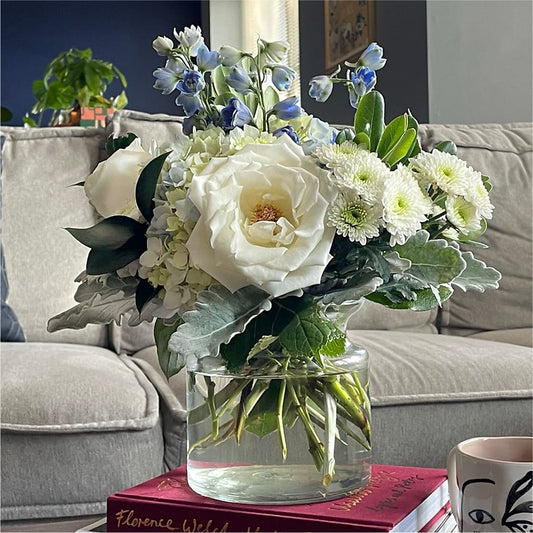 Clear Skies Bouquet – ELLIOTT'S FLORIST & GIFTS, INC., Appomattox VA