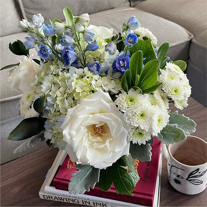 Clear Skies Bouquet – ELLIOTT'S FLORIST & GIFTS, INC., Appomattox VA
